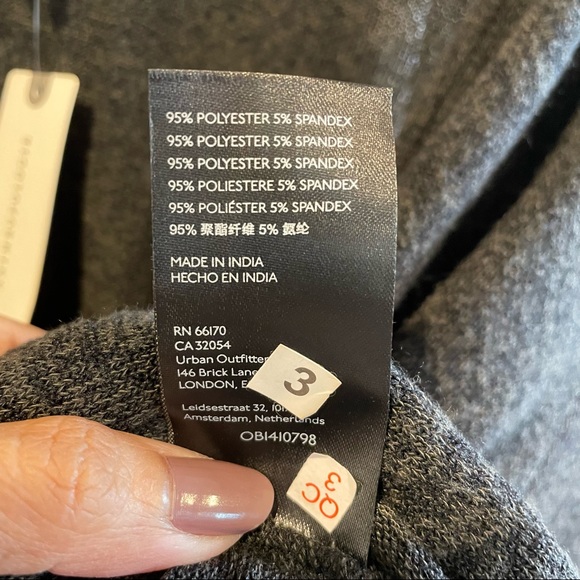 *Sold* Anthropologie Criss Cross Cropped Two Way Sweater - Picture 10 of 15